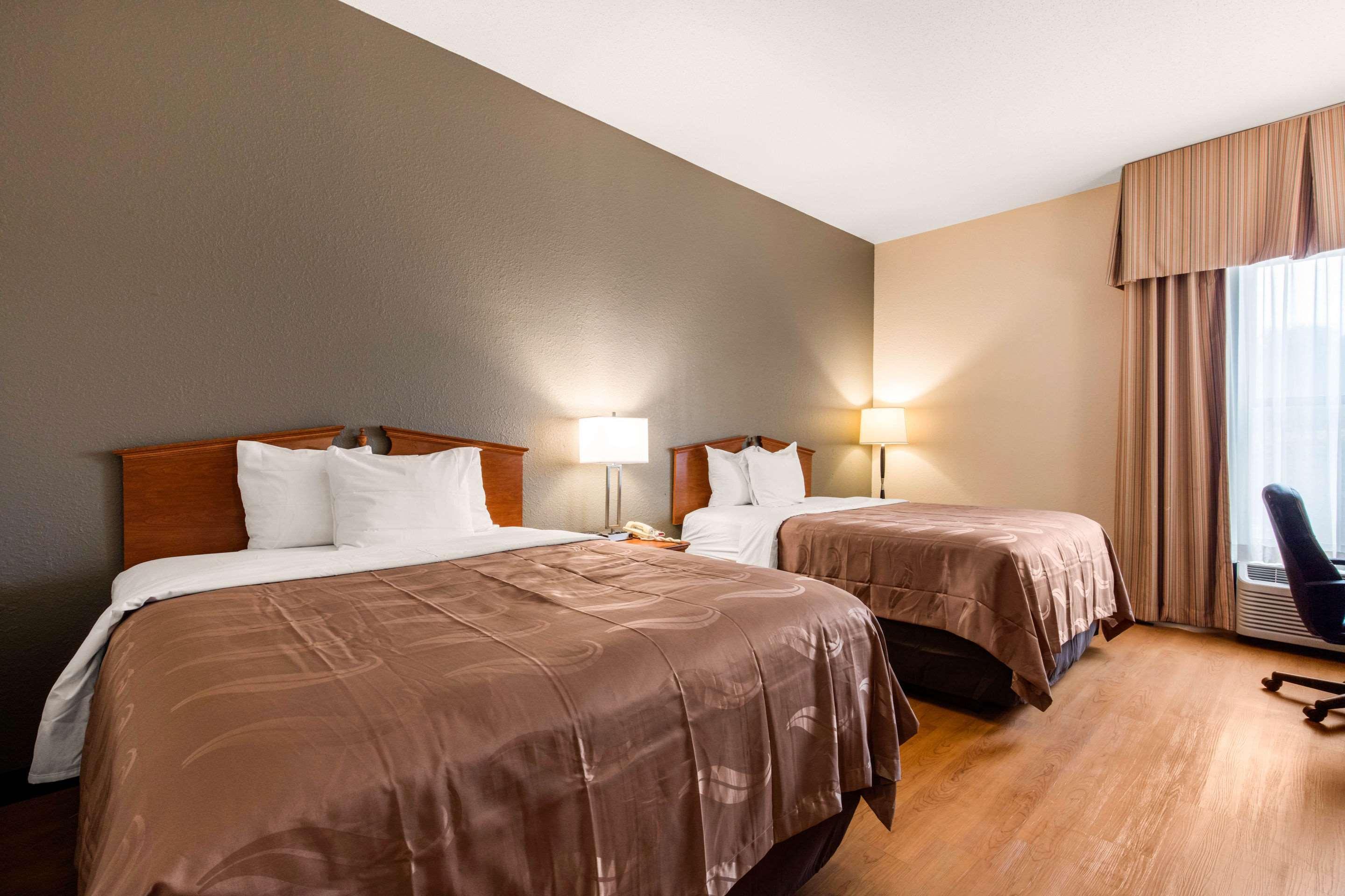 Quality Inn Valley - West Point Ngoại thất bức ảnh