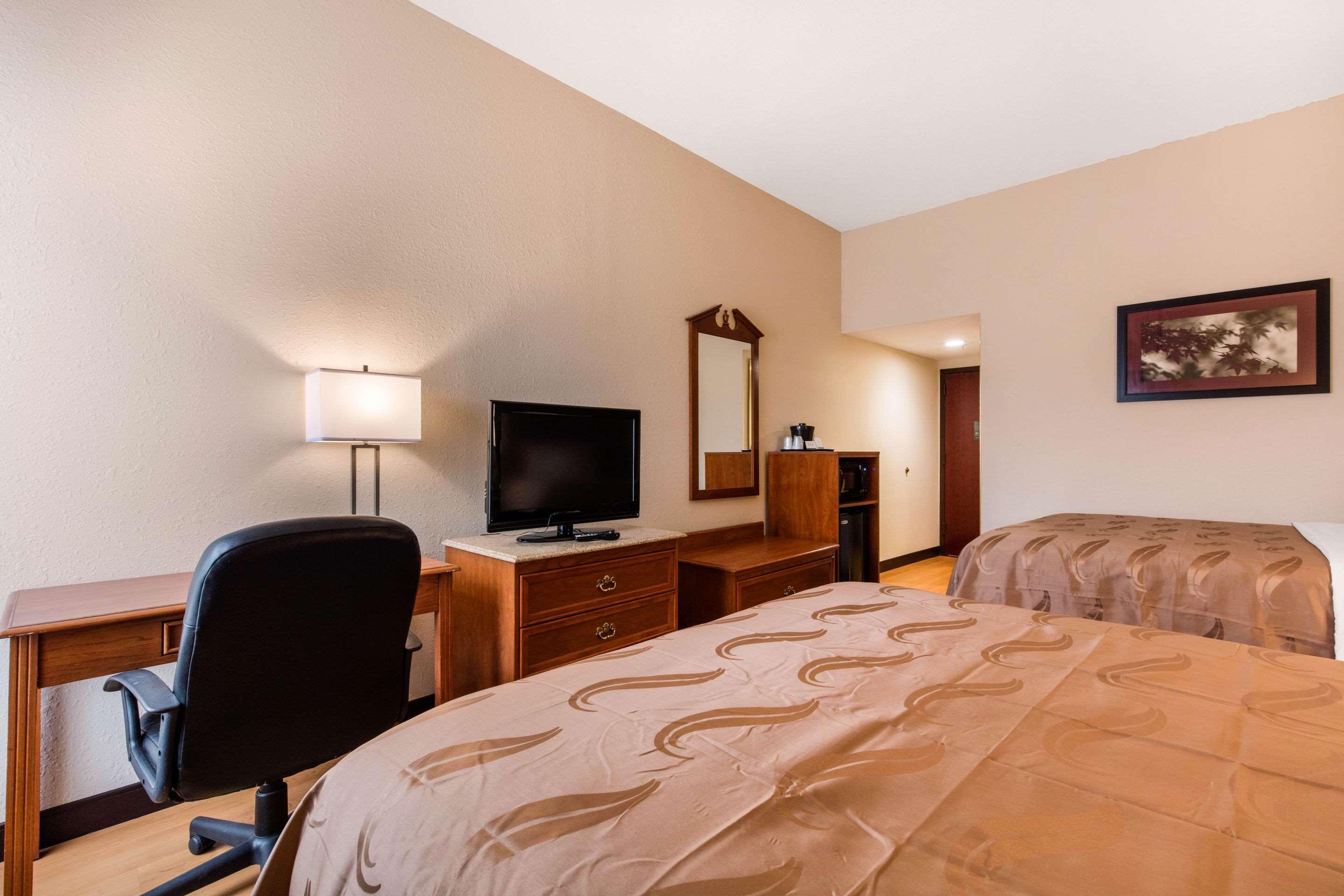 Quality Inn Valley - West Point Ngoại thất bức ảnh