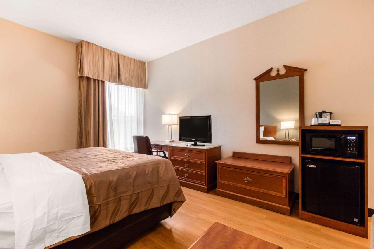 Quality Inn Valley - West Point Ngoại thất bức ảnh